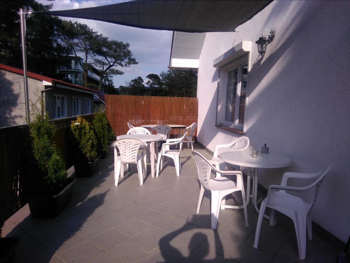 Dom Pod Sosnami Bed & Breakfast Миелно Екстериор снимка