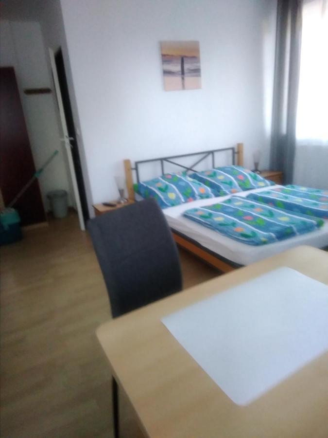 Dom Pod Sosnami Bed & Breakfast Миелно Екстериор снимка