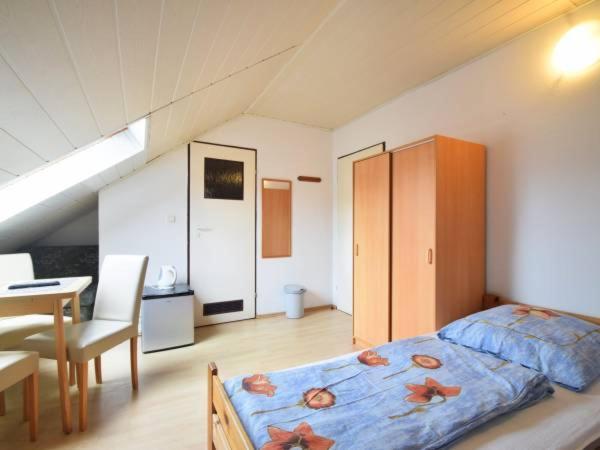 Dom Pod Sosnami Bed & Breakfast Миелно Екстериор снимка