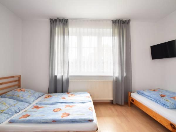 Dom Pod Sosnami Bed & Breakfast Миелно Екстериор снимка