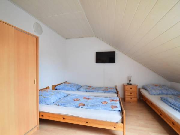 Dom Pod Sosnami Bed & Breakfast Миелно Екстериор снимка