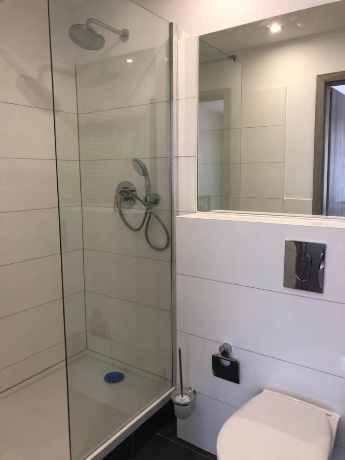 Dom Pod Sosnami Bed & Breakfast Миелно Екстериор снимка
